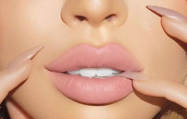 Enhancing Lips the beauty and cosmetic clinic